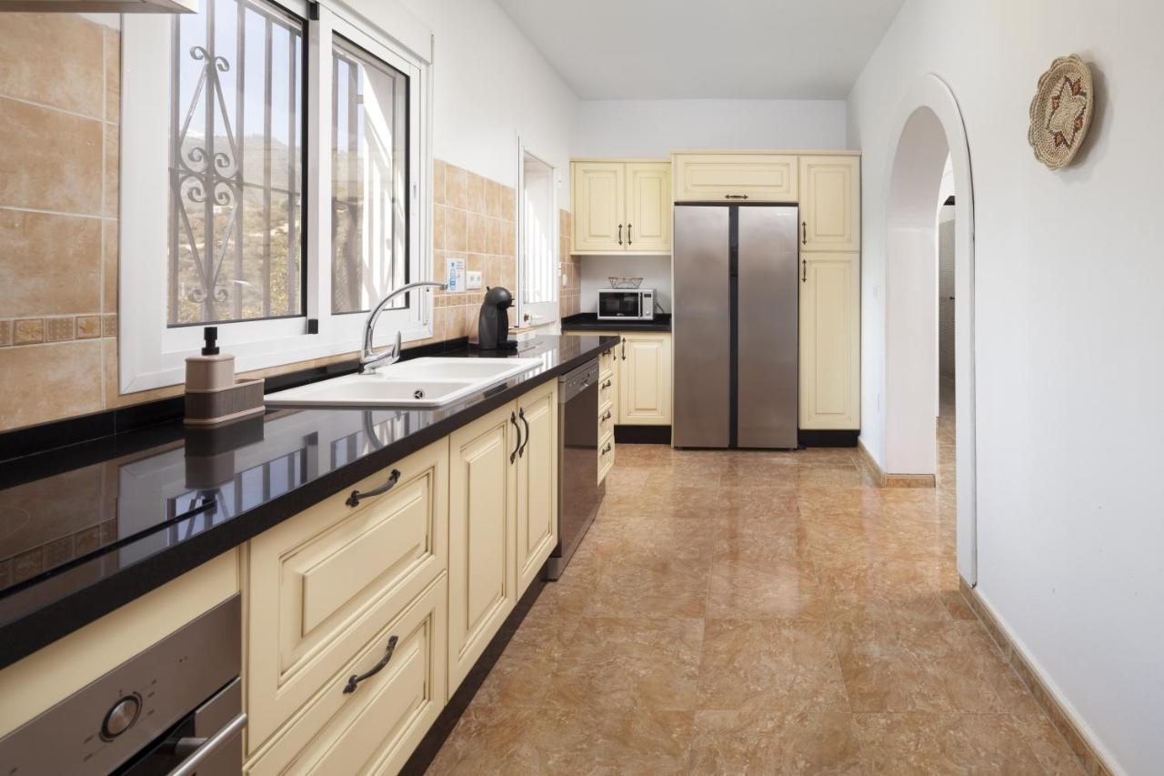 Villa Aguacate Cutar Екстериор снимка